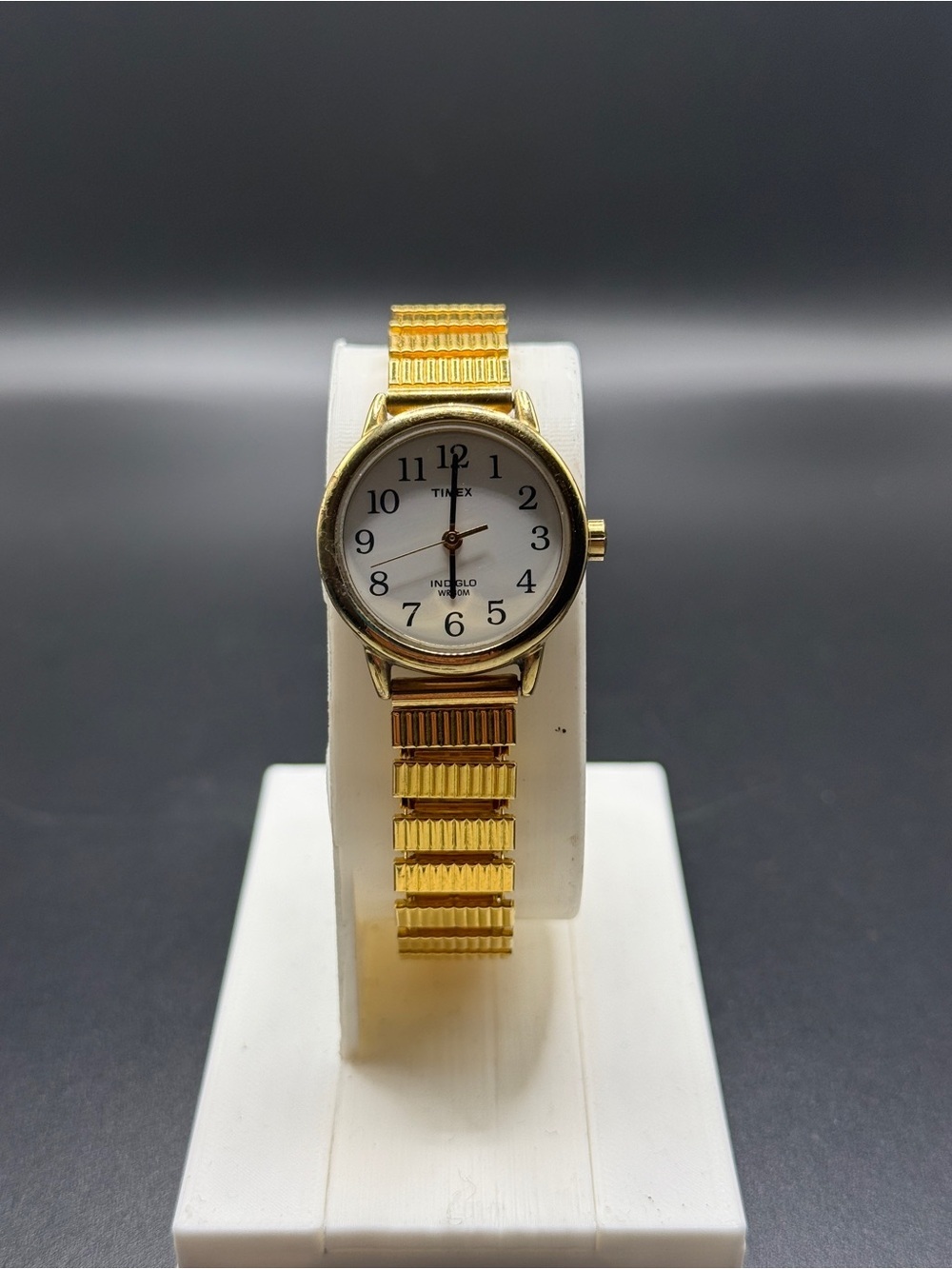 Timex Easy Reader Watch Gold Stretch Band Indiglo Backlight White Dial Tested